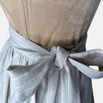 Rent the stylish Amuseliebe Dirndl Dress at Versatile – timeless Bavarian style, perfect for Oktoberfest and traditional events. Rent in Munich or online.