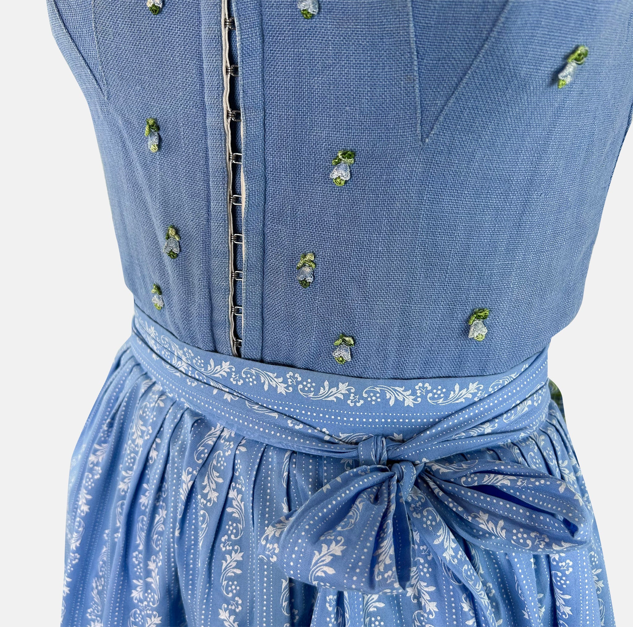 Rent the Berwin & Wolff Cute Dirndl with striped floral apron and hook‑and‑eye closure, rental dirndl via Versatile