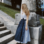Rent the Berwin & Wolff classic striped Dirndl in Munich—round neckline, button closure, high-quality cotton-linen fabric, 75 cm skirt.