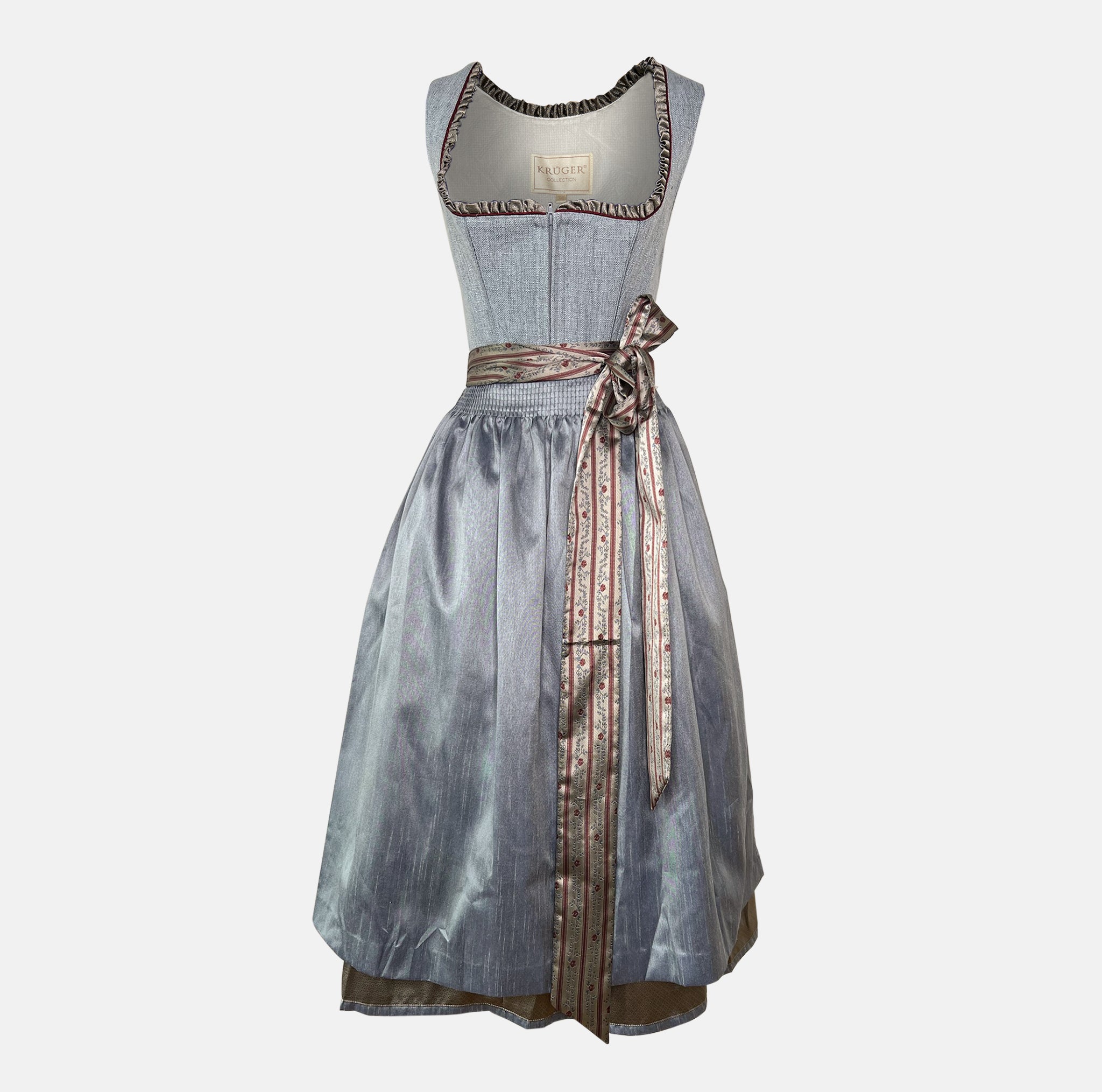 Rent the fancy Bea Krüger Dirndl dress – ideal for Oktoberfest and traditional celebrations. Available for dirndl rental in Munich and online across Europe.
