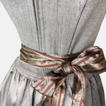 Rent the fancy Bea Krüger Dirndl dress – ideal for Oktoberfest and traditional celebrations. Available for dirndl rental in Munich and online across Europe.