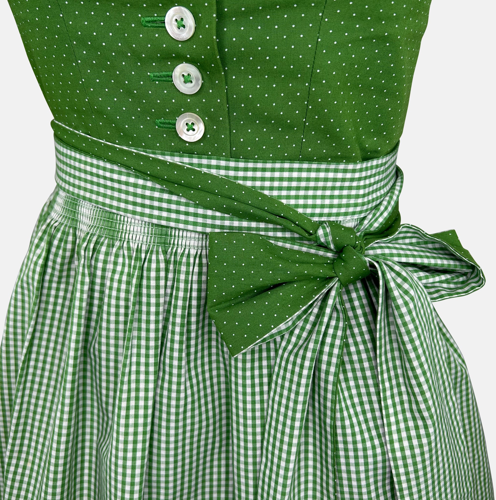 Rent the stunning Hamerschmid Dirndl  dress – perfect for Oktoberfest and events. Trusted dirndl rental in Munich and across Germany.