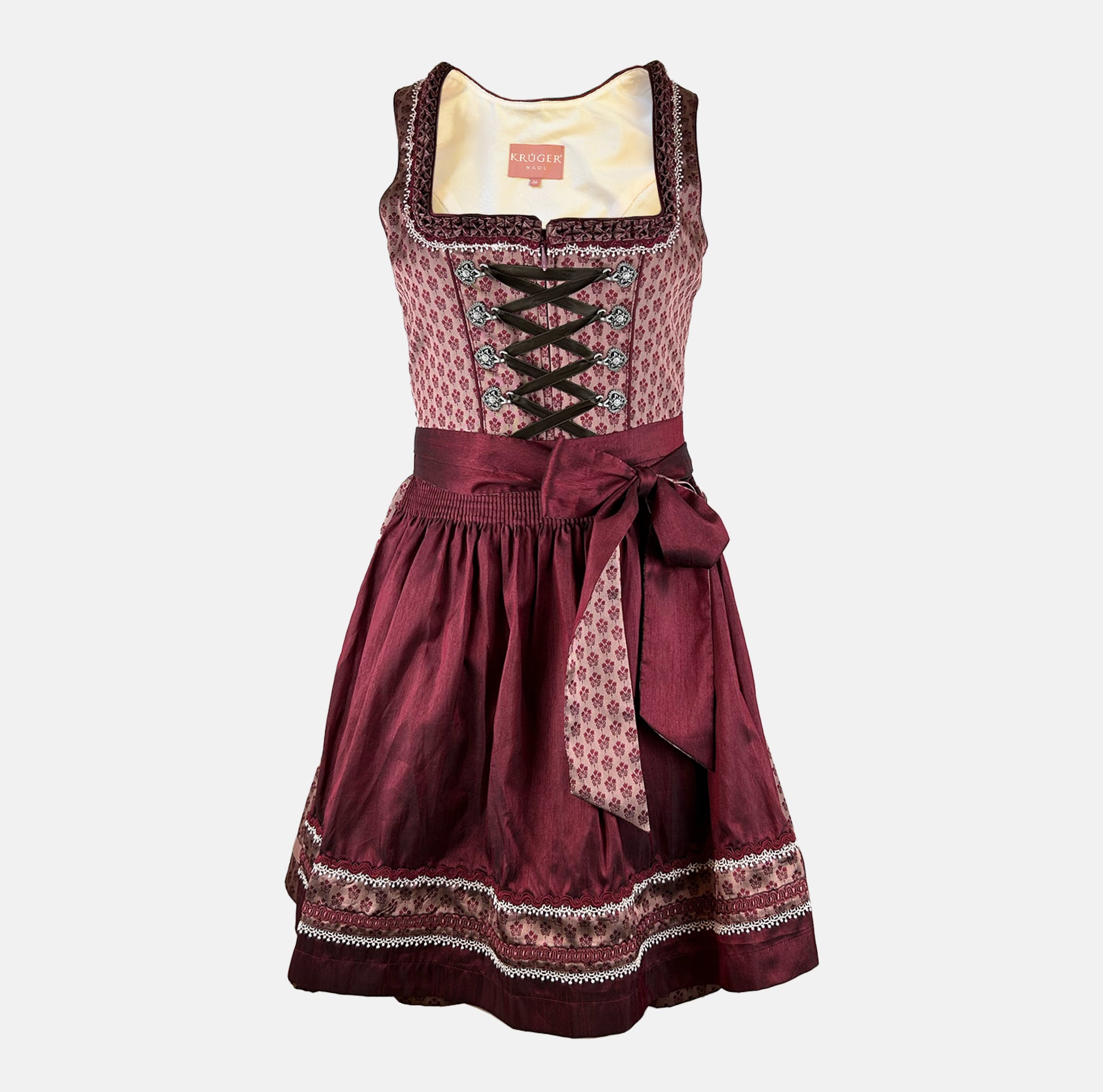 Traditional German dirndl dress Tamalia by Krüger ready to be rented in Munich or online from 79€!