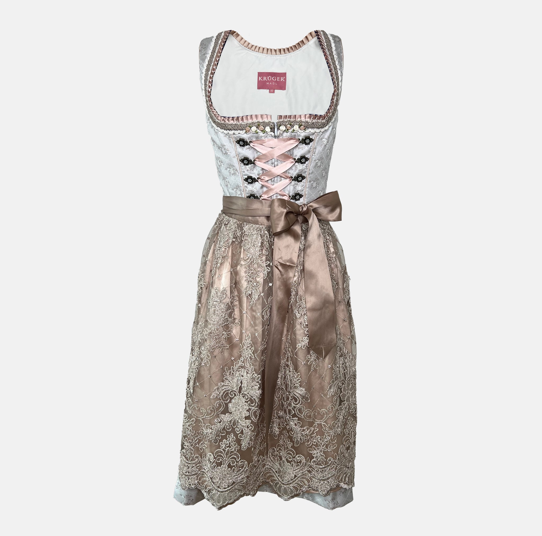 Rent the “Dolores” dirndl by Krüger Madl with 60 cm skirt now at Versatile – stylish, modern, and perfect for your Oktoberfest look!