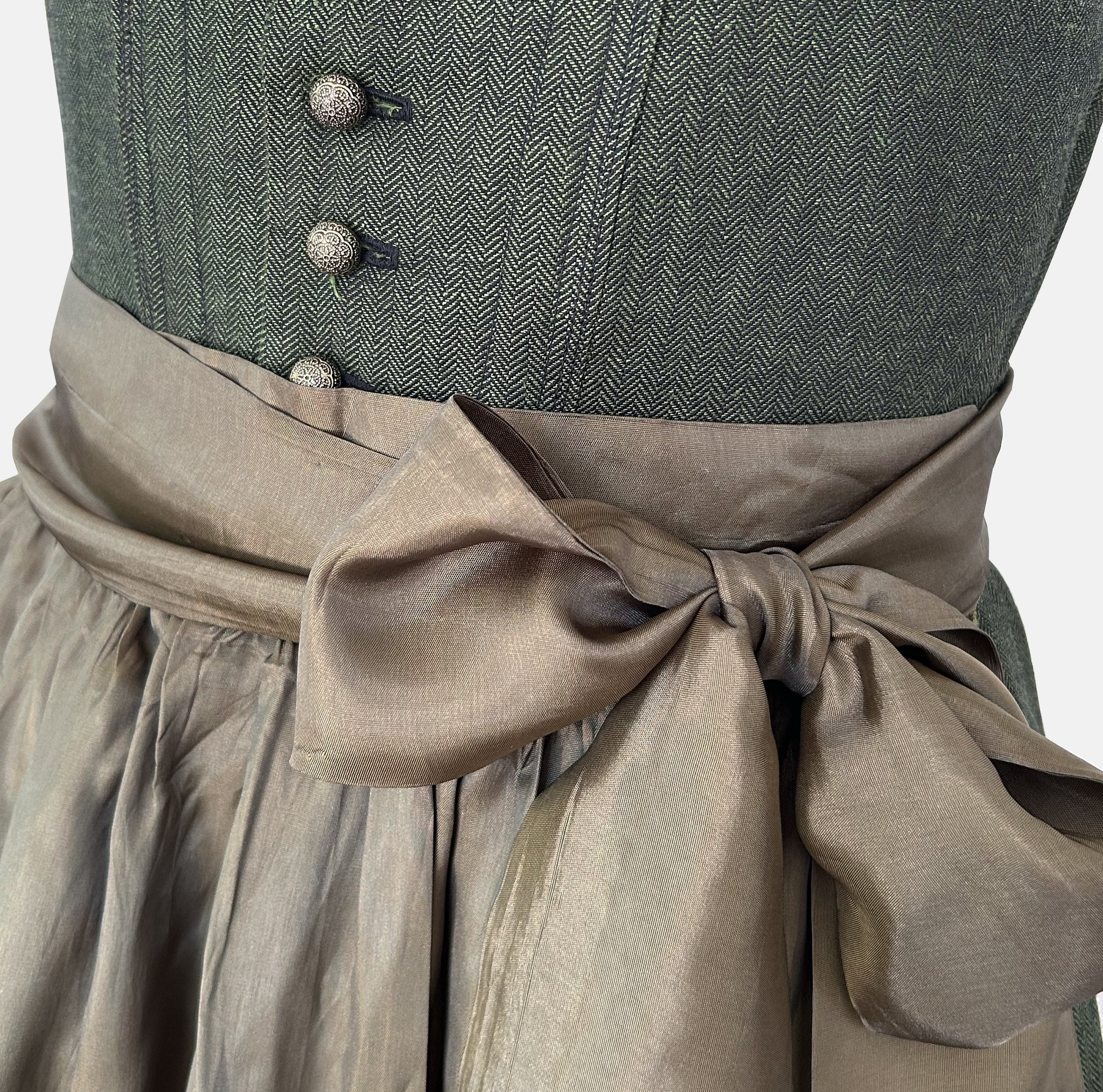 Versatile rental dirndl: Ma.le.ma forest-green dirndl with olive skirt and apron, handmade in Munich, Bavarian Oktoberfest dress
