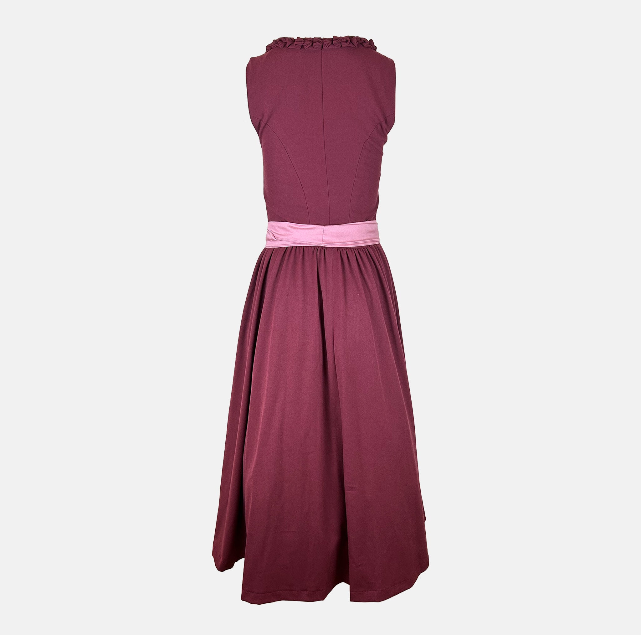 Exclusive Versatile Collection dirndl in berry with soft rose apron. Handmade in Germany, sustainable and fashion-forward. Rent a dirndl!