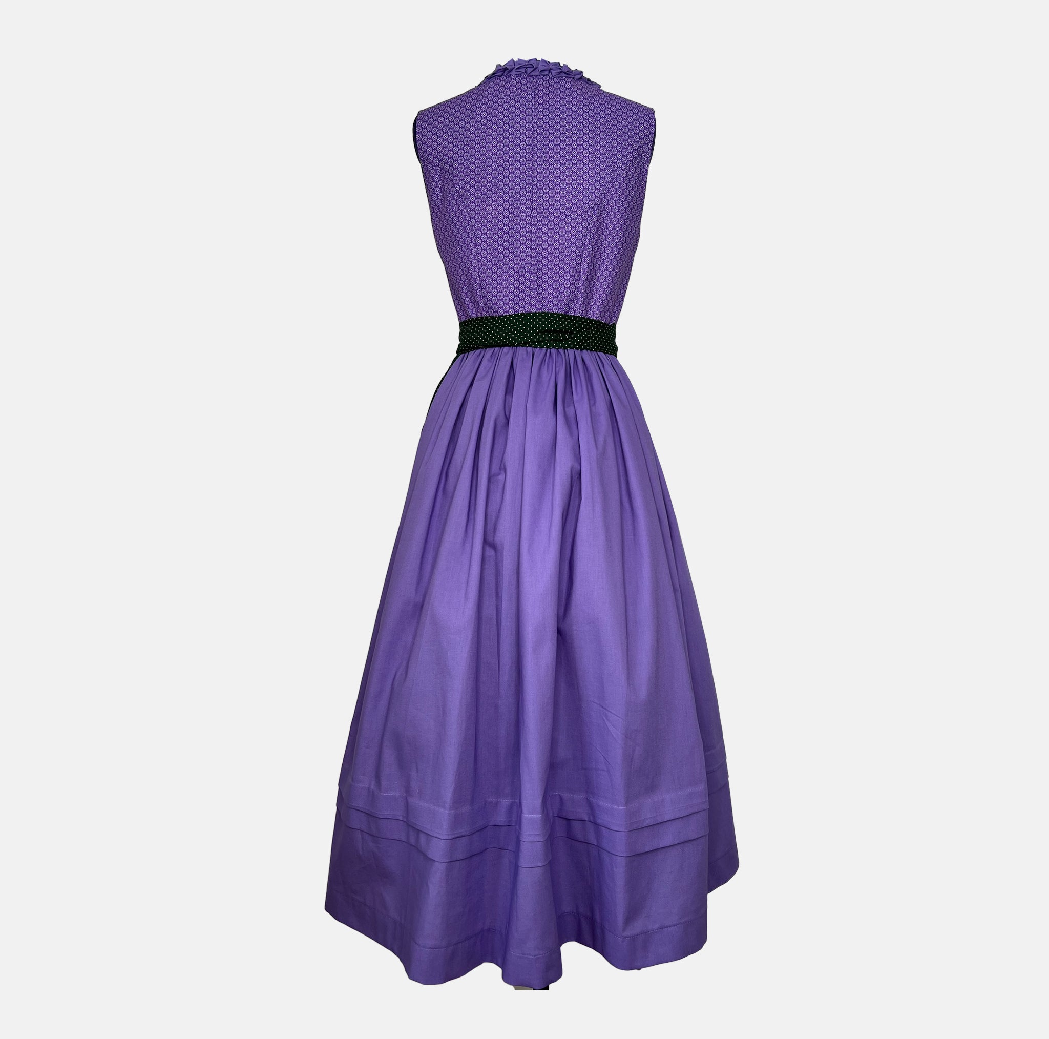 Rental Dirndl Dress by Versatile Collection. Premium quality Dirndl perfect for Oktoberfest.